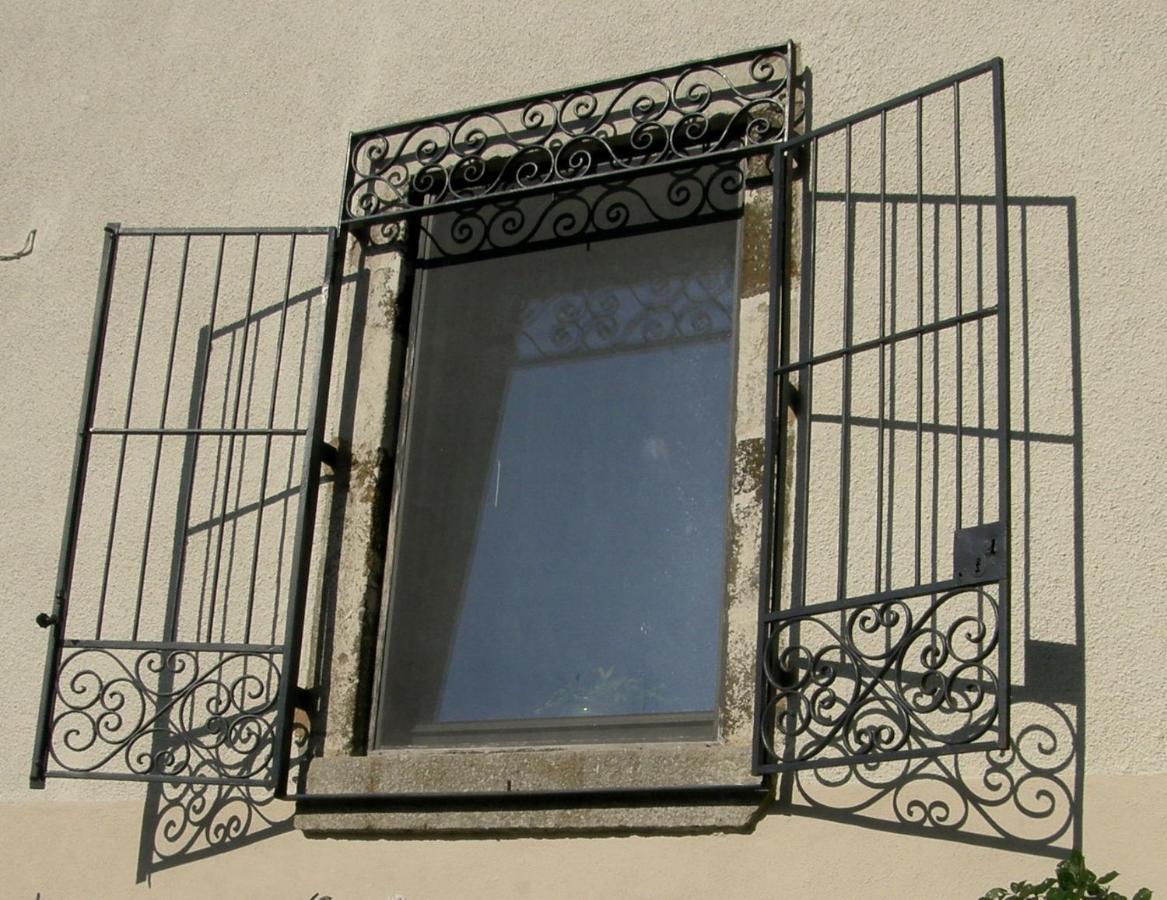 Bed and Breakfast Le Logis De La Colombe Le Puy-en-Velay Exterior foto